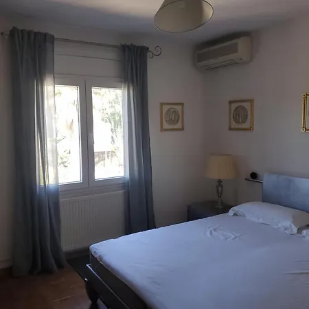 Encantadora Casa Con Amarra Y Piscina Privada - Hisp-288-70 ヴィラ